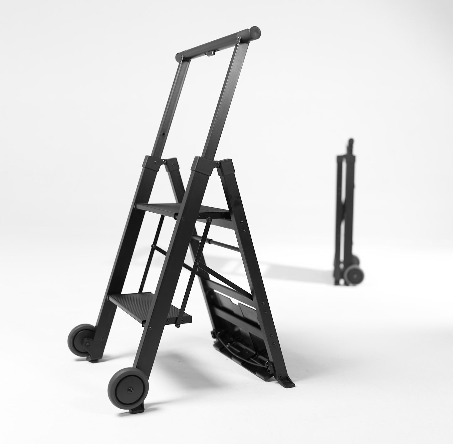 SU Folding Ladder Cart – ladder mode deployed, 3/4 view